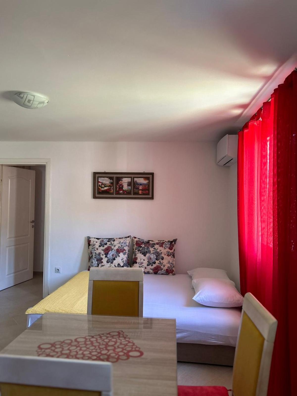 Apartments Marija Tivat Kültér fotó